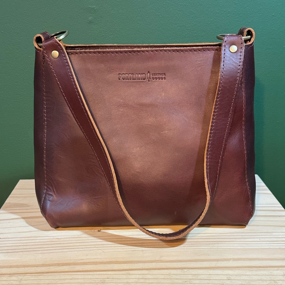 Portland Leather Triangle Bag - Cognac
